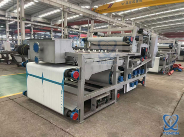 Filtre-presse à bande de déshydratation avancé pour usage industriel